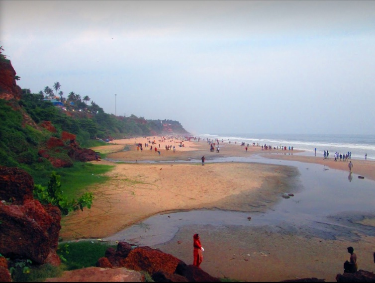 Munnar-Alleppey-Varkala Tour Package